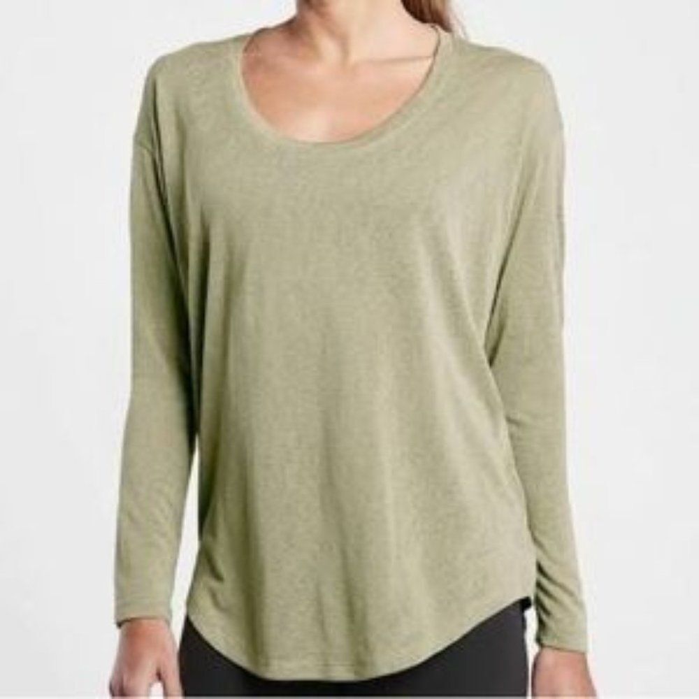 Athleta Stratus Breezy Top U Neck Cascades Olive Athleisure Round Hem Womens 1X